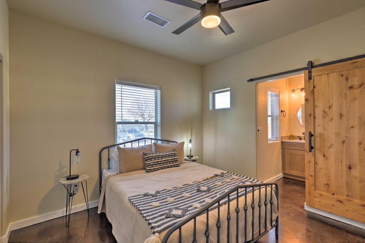 Modern Retreat 3 Blocks To Dtwn Williams And Rte 66 Villa Exteriör bild